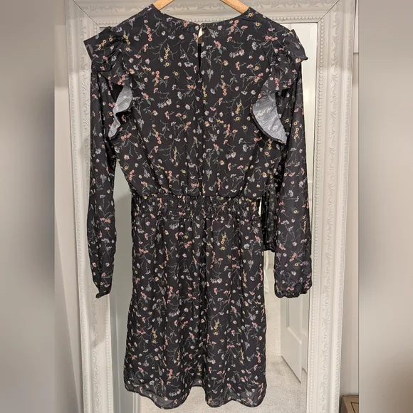 NWT Aqua Girls Black Floral Dress - Picture 2 of 5
